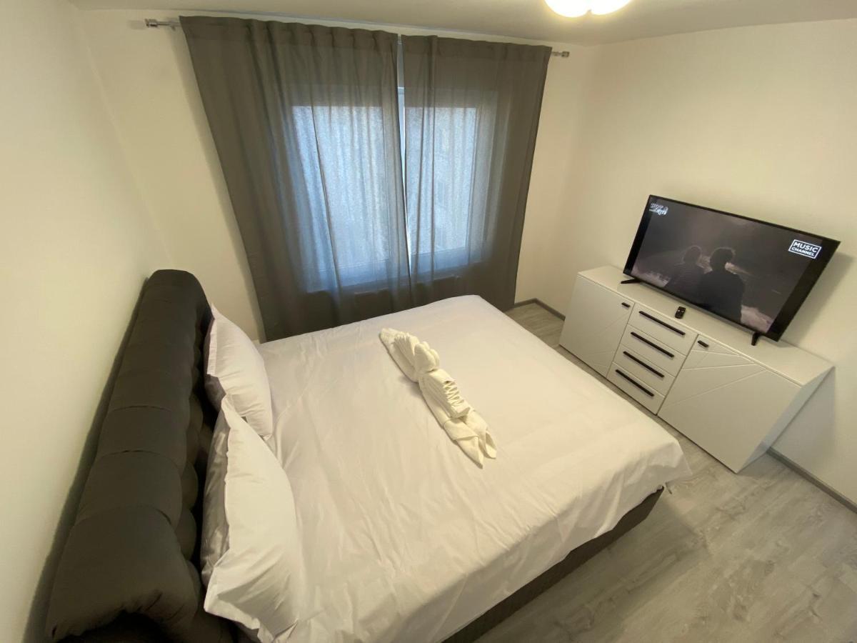 Concept Apartments 3 Camere Târgu-Mureş Exteriör bild