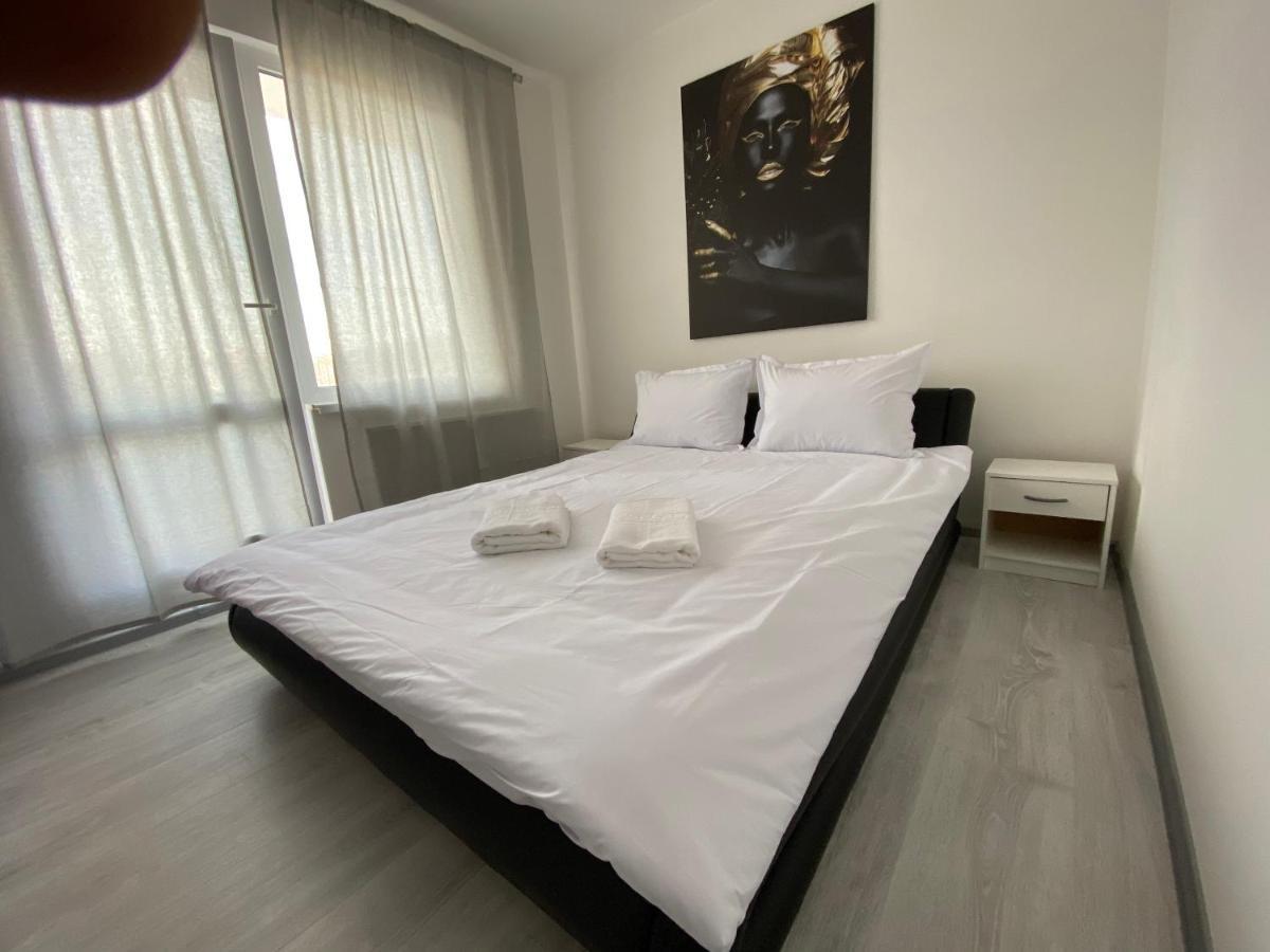 Concept Apartments 3 Camere Târgu-Mureş Exteriör bild