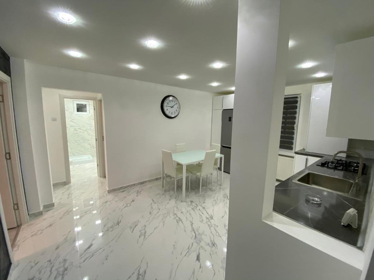 Concept Apartments 3 Camere Târgu-Mureş Exteriör bild