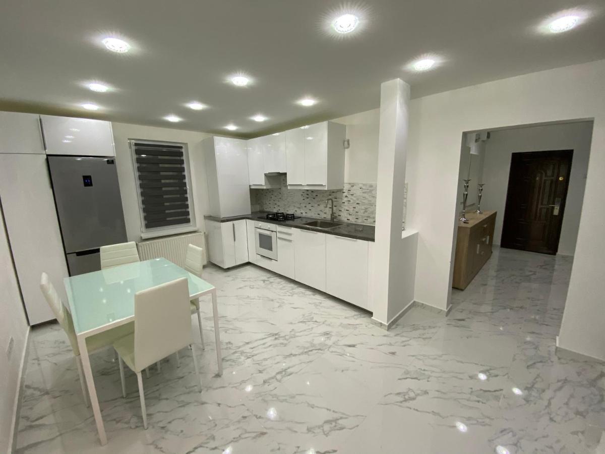 Concept Apartments 3 Camere Târgu-Mureş Exteriör bild